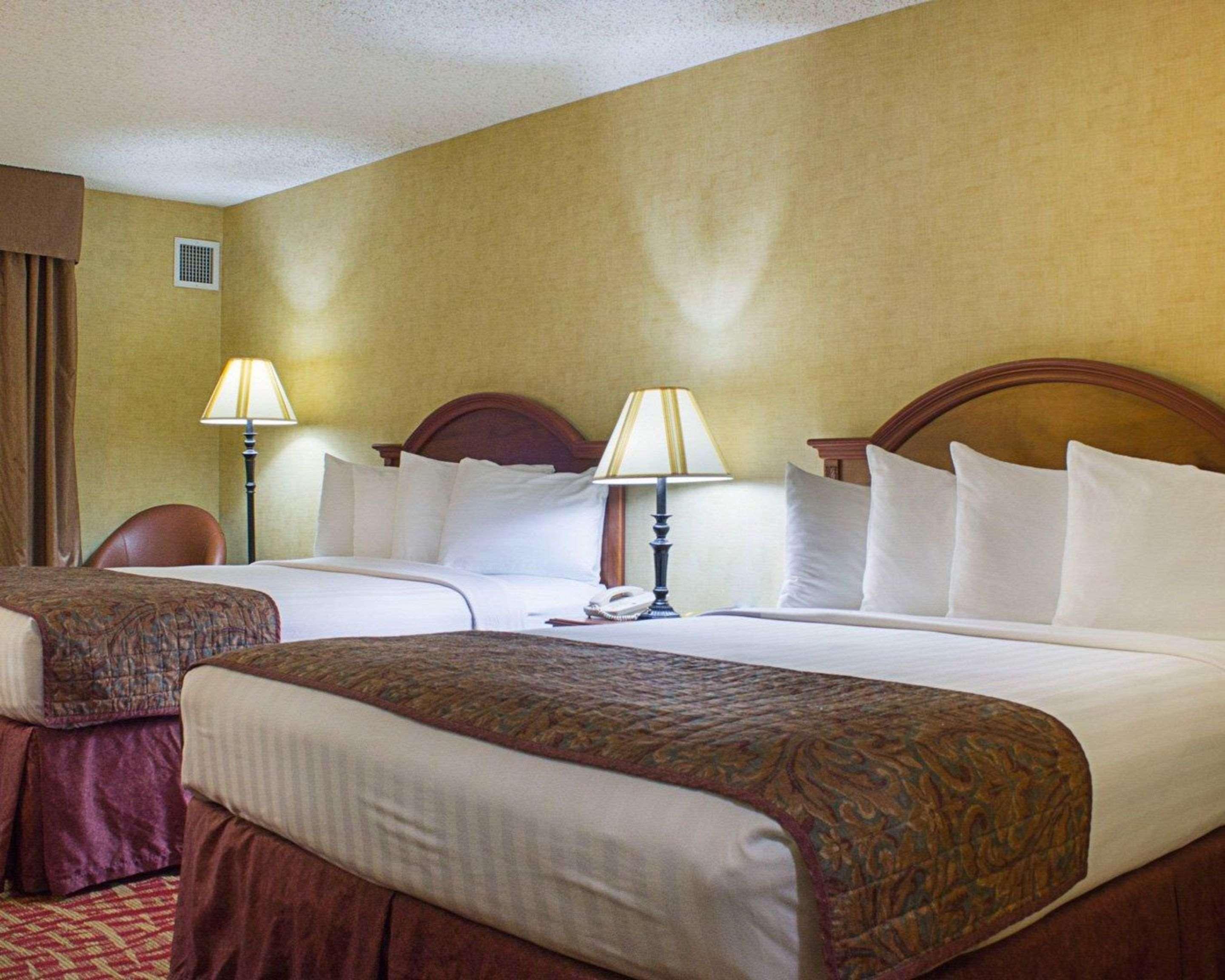 Rodeway Inn Columbia Mall Loop Grand Forks Buitenkant foto