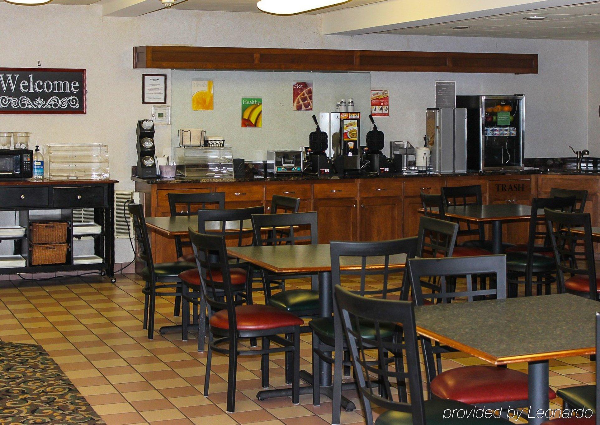 Rodeway Inn Columbia Mall Loop Grand Forks Buitenkant foto