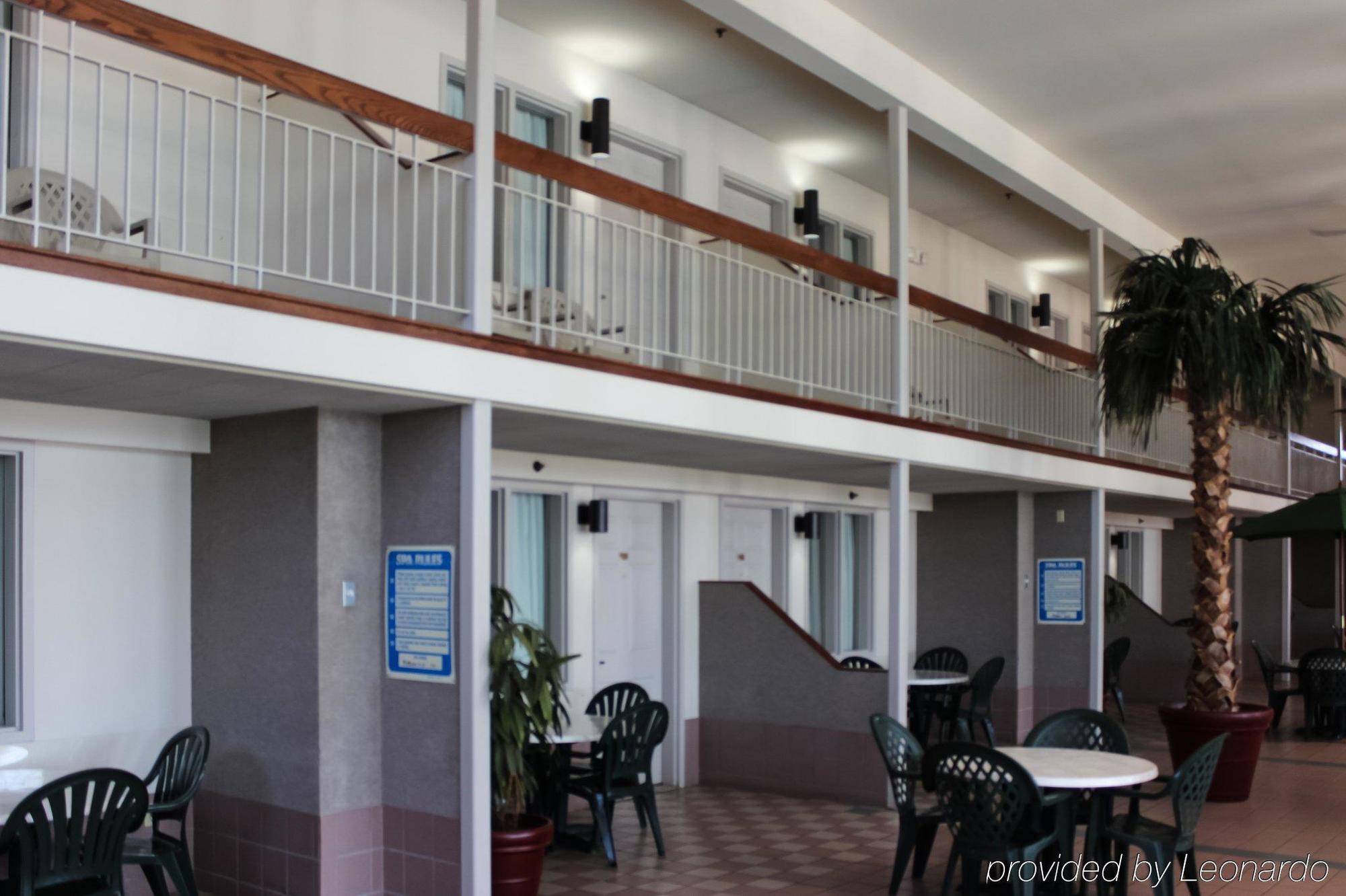 Rodeway Inn Columbia Mall Loop Grand Forks Buitenkant foto