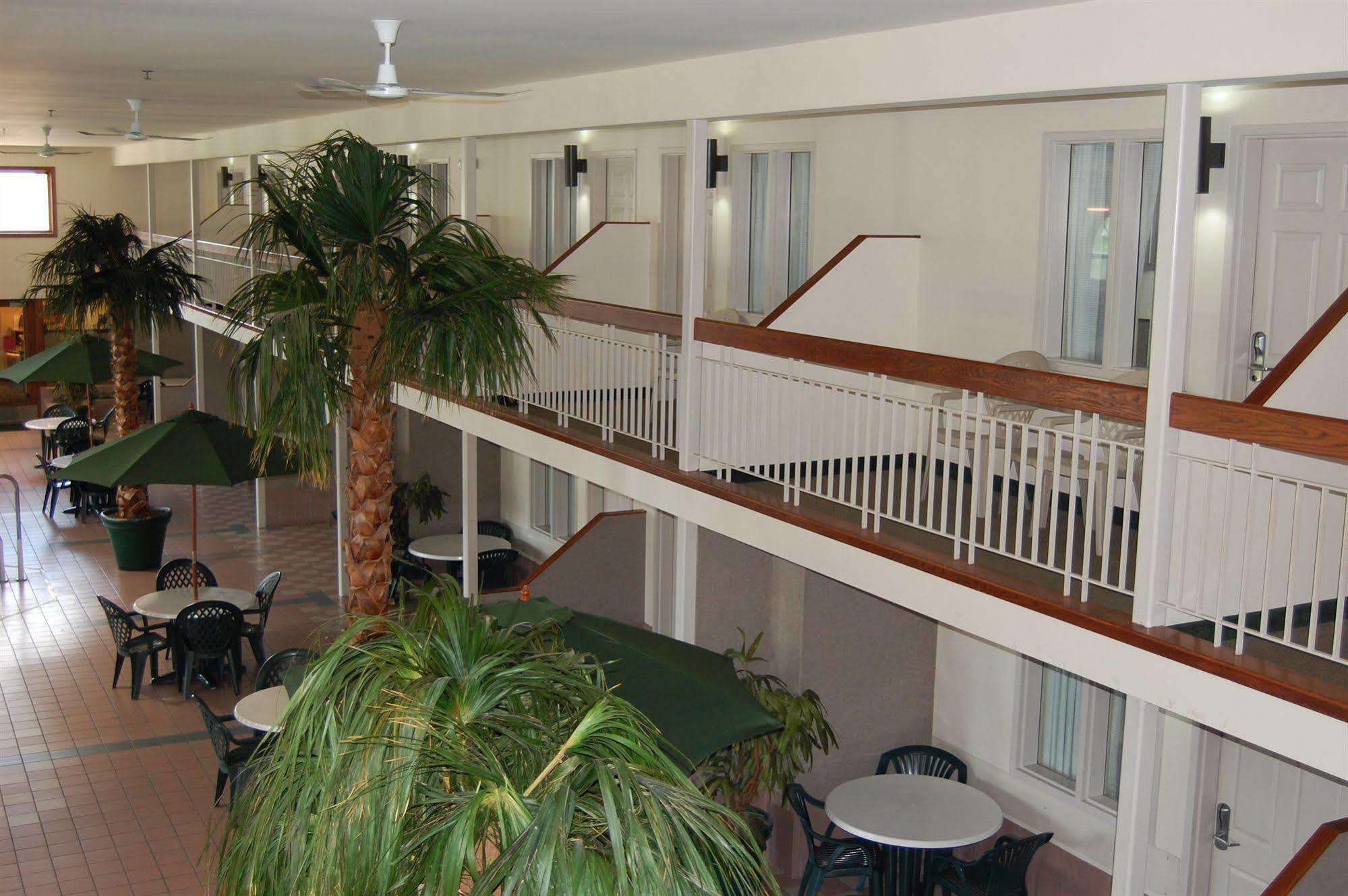 Rodeway Inn Columbia Mall Loop Grand Forks Buitenkant foto